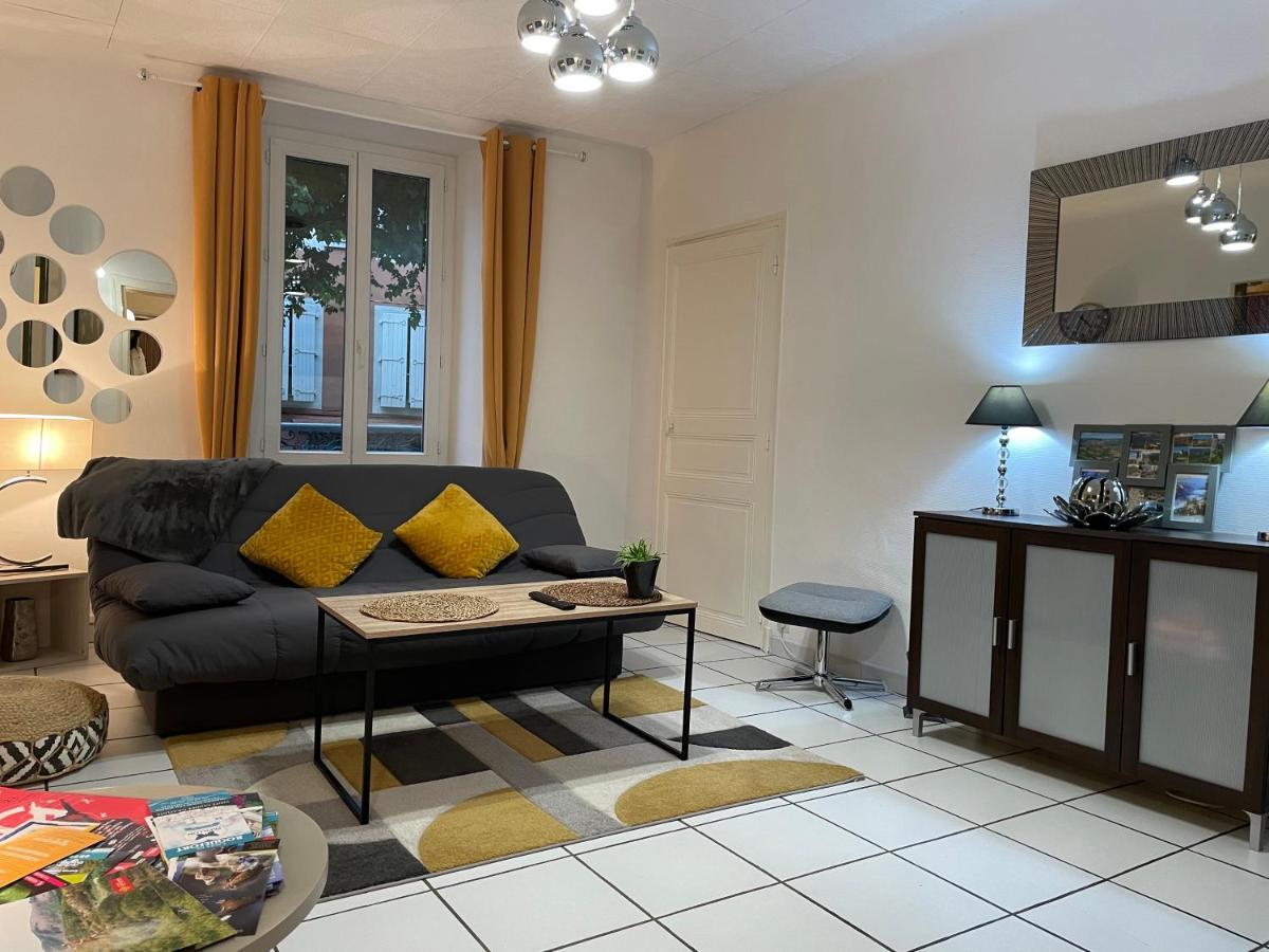 Апартаменти T2 Plein Centre Au 1Er Etage Avec Parking Prive Мійо Екстер'єр фото