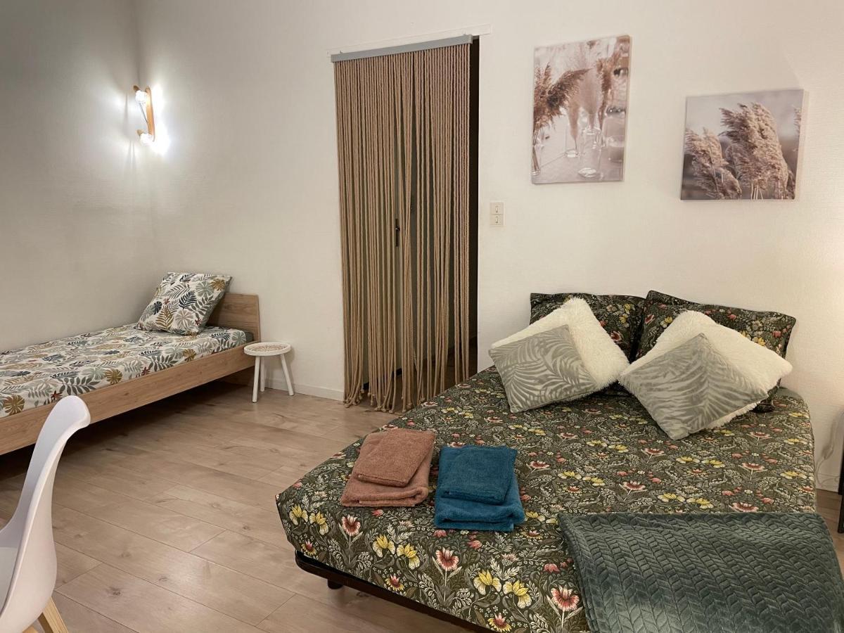 Апартаменти T2 Plein Centre Au 1Er Etage Avec Parking Prive Мійо Екстер'єр фото